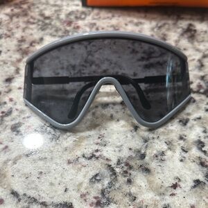 Oakley Gray and Black VR Goggles
